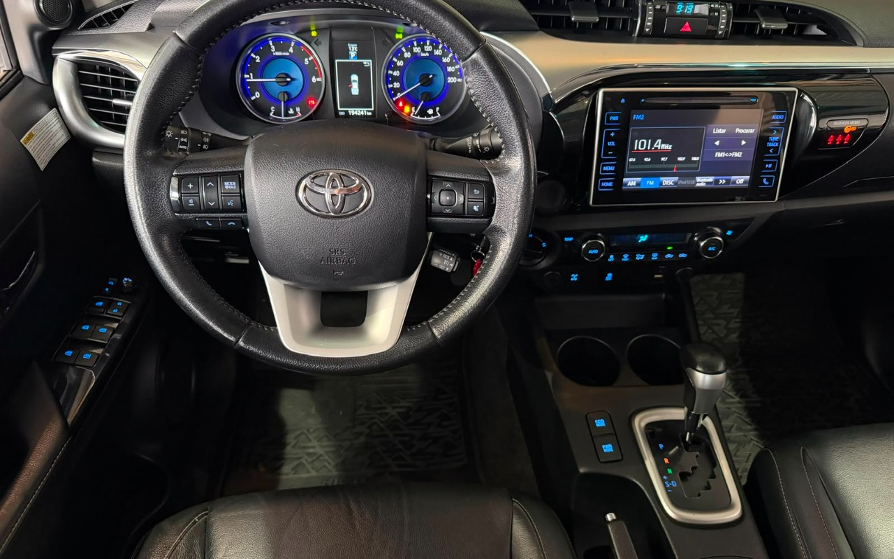 imagem-https://www.socarrao.com.br/sc-vehicle-images-prod/3967414/1789822133591-V2hhdHNBcHAgSW1hZ2UgMjAyNi0wOC0wNiBhdCAxMC4wMi4zMS5qcGVn.jpeg