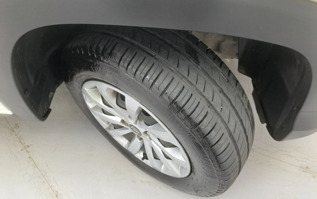 imagem-https://www.socarrao.com.br/sc-vehicle-images-prod/3967420/1789822284061-1_021023.jpg