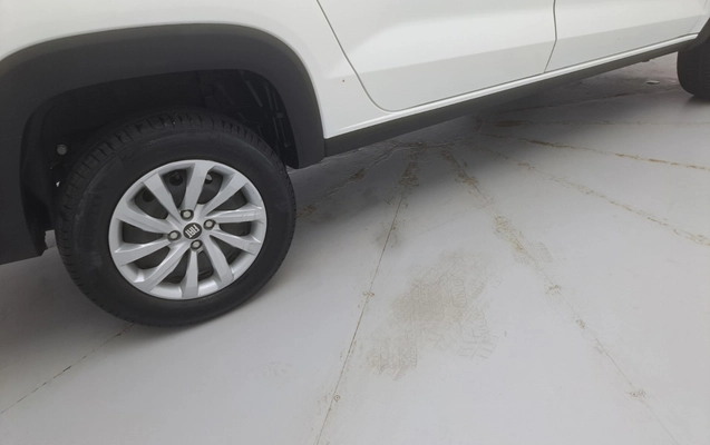 imagem-https://www.socarrao.com.br/sc-vehicle-images-prod/3967420/1789822284062-1_021026.jpg