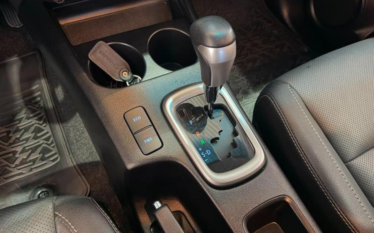 imagem-https://www.socarrao.com.br/sc-vehicle-images-prod/3967421/1789822314406-ODMwMzY0OF8xMV9CX2JjNDRhNGZhZGIuanBlZw.jpeg