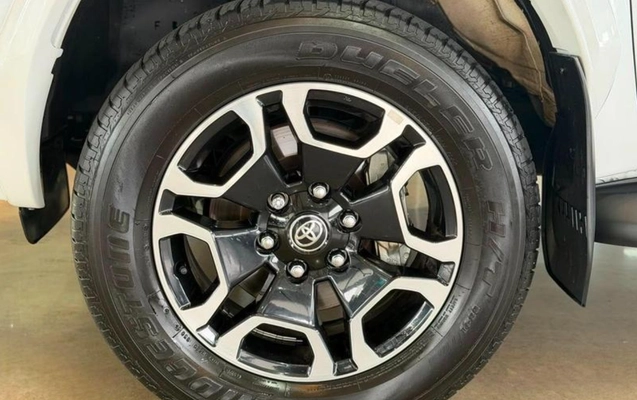 imagem-https://www.socarrao.com.br/sc-vehicle-images-prod/3967421/1789822314911-ODMwMzY0OF8yMF9CX2Q1N2Y1NzU2OWEuanBlZw.jpeg