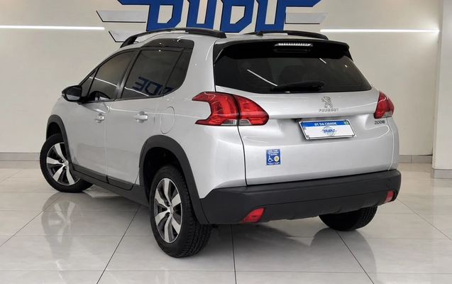 imagem-https://www.socarrao.com.br/sc-vehicle-images-prod/3967432/1789822423165-6_095324.jpg