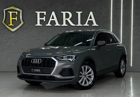 Audi Q3 2021 Cinza — foto 1 de 3