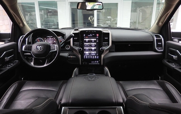 imagem-https://www.socarrao.com.br/sc-vehicle-images-prod/3967448/1790019356366-8eafa84d90d9484a8a7587aaaabdf05b_1789658200742.jpg
