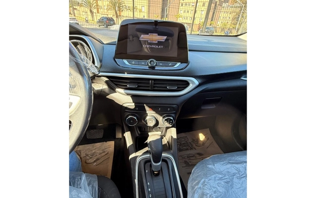 imagem-https://www.socarrao.com.br/sc-vehicle-images-prod/3967452/1789822575989-4_035657.jpg
