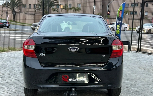 imagem-https://www.socarrao.com.br/sc-vehicle-images-prod/3967454/1789822624826-5_095555.jpg