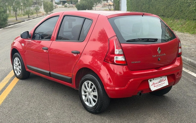 imagem-https://www.socarrao.com.br/sc-vehicle-images-prod/3967458/1789822664304-V2hhdHNBcHAgSW1hZ2UgMjAyNi0wOS0xOSBhdCAwOS4zNi4zNCAoMykuanBlZw.jpeg