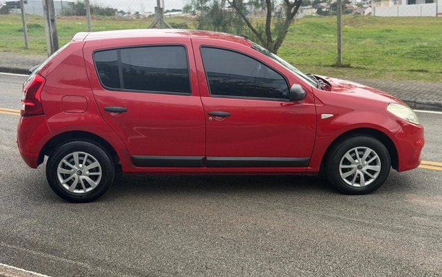 imagem-https://www.socarrao.com.br/sc-vehicle-images-prod/3967458/1789822664606-V2hhdHNBcHAgSW1hZ2UgMjAyNi0wOS0xOSBhdCAwOS4zNi4zNCAoNikuanBlZw.jpeg
