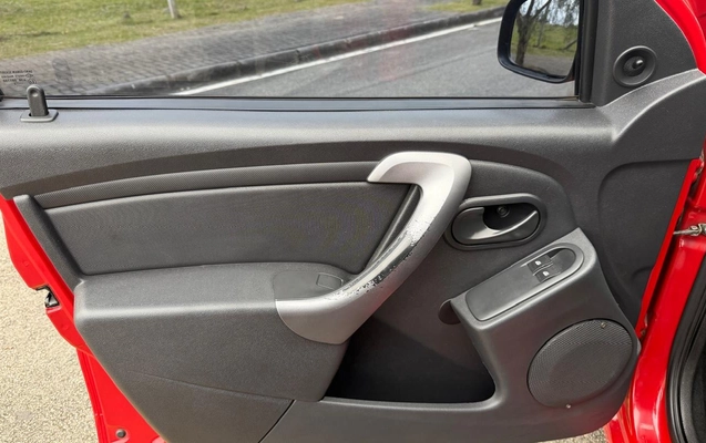 imagem-https://www.socarrao.com.br/sc-vehicle-images-prod/3967458/1789822665040-V2hhdHNBcHAgSW1hZ2UgMjAyNi0wOS0xOSBhdCAwOS4zNi4zNCAoMTUpLmpwZWc.jpeg