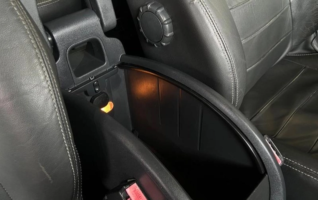 imagem-https://www.socarrao.com.br/sc-vehicle-images-prod/3967467/1790023500687-8402368_13_B_5b167a4db4.jpeg