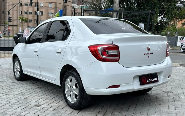imagem-https://www.socarrao.com.br/sc-vehicle-images-prod/3967486/1789822895078-6_094004.jpg