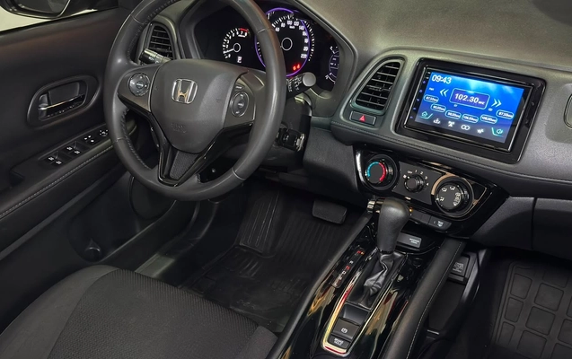 imagem-https://www.socarrao.com.br/sc-vehicle-images-prod/3967487/1789822983068-V2hhdHNBcHAgSW1hZ2UgMjAyNi0wNy0wNyBhdCAxNC4xMS4yNSAoMSkuanBlZw.jpeg