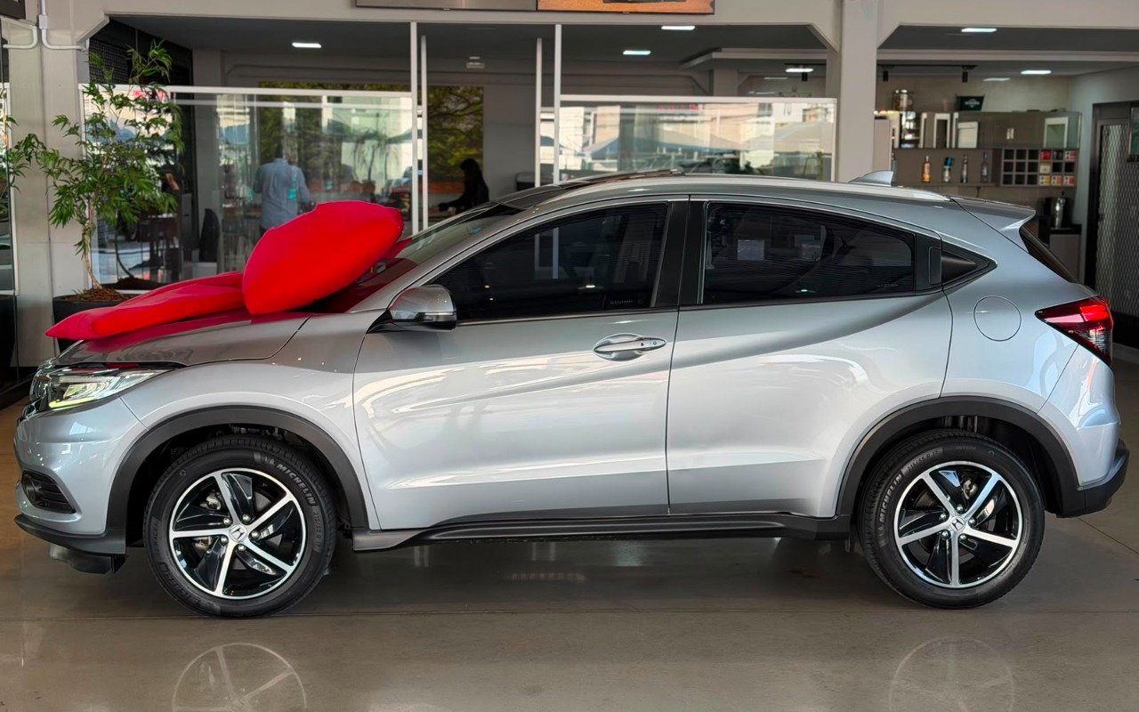 imagem-https://www.socarrao.com.br/sc-vehicle-images-prod/3967508/1789823215230-V2hhdHNBcHAgSW1hZ2UgMjAyNi0wOC0wNiBhdCAxMC4xNi4xNiAoMikuanBlZw.jpeg