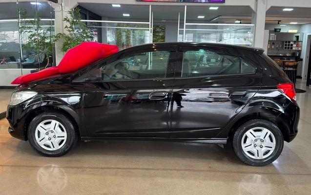 imagem-https://www.socarrao.com.br/sc-vehicle-images-prod/3967519/1789823308478-V2hhdHNBcHAgSW1hZ2UgMjAyNi0wNi0xMiBhdCAxNi41MC41NSAoMykuanBlZw.jpeg