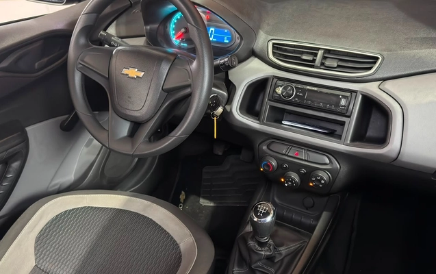 imagem-https://www.socarrao.com.br/sc-vehicle-images-prod/3967519/1789823308946-V2hhdHNBcHAgSW1hZ2UgMjAyNi0wNi0xMiBhdCAxNi41MS4wNS5qcGVn.jpeg