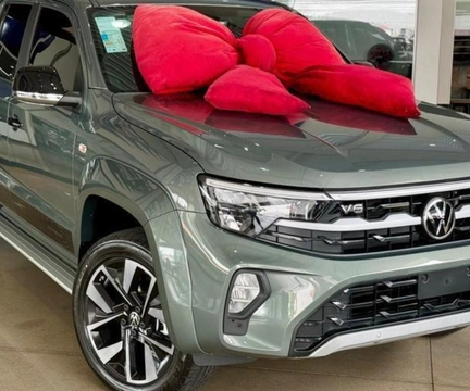 Volkswagen Amarok 2024 Cinza — foto 1 de 3
