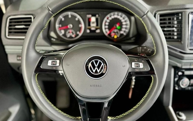 imagem-https://www.socarrao.com.br/sc-vehicle-images-prod/3967552/1789823445430-ODQwMTE2N184X0JfZmU3YTlhNmIzMC5qcGVn.jpeg