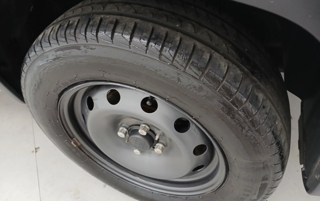 imagem-https://www.socarrao.com.br/sc-vehicle-images-prod/3967576/1789823732182-1_124228.jpg