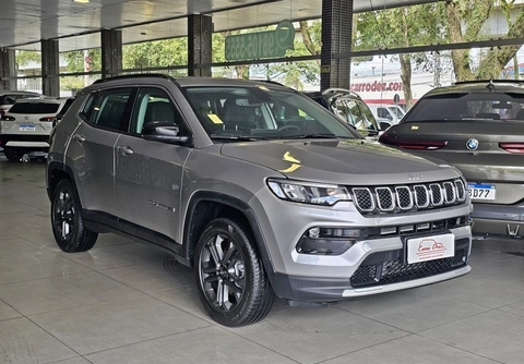 Jeep Compass 2022 Prata — foto 1 de 3