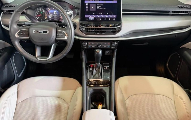 imagem-https://www.socarrao.com.br/sc-vehicle-images-prod/3967583/1789823886523-ODMxMzQyNF8xMl9CXzkxN2NlN2RhMjkuanBlZw.jpeg