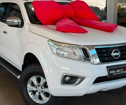 Nissan Frontier 2017 Branco — foto 1 de 3