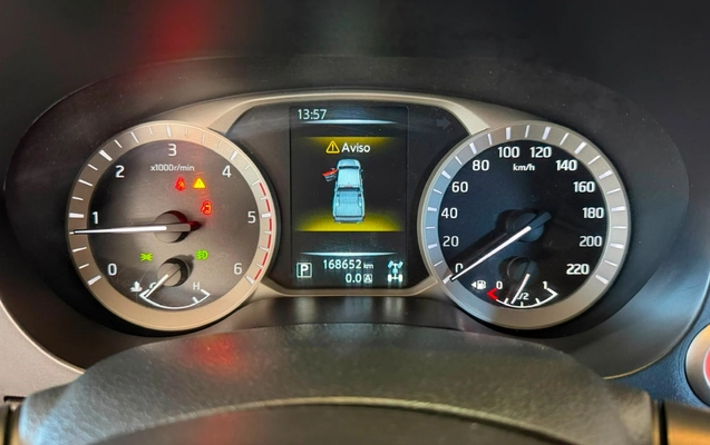 imagem-https://www.socarrao.com.br/sc-vehicle-images-prod/3967591/1789823971767-V2hhdHNBcHAgSW1hZ2UgMjAyNi0wOC0wNiBhdCAxMS4xMS4xMyAoMikuanBlZw.jpeg