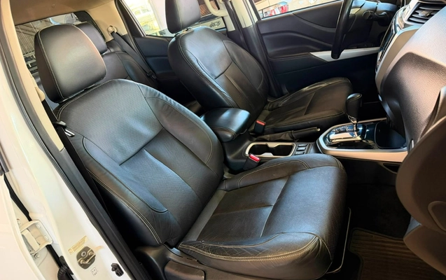 imagem-https://www.socarrao.com.br/sc-vehicle-images-prod/3967591/1789823971874-V2hhdHNBcHAgSW1hZ2UgMjAyNi0wOC0wNiBhdCAxMS4xMS4xMyAoNCkuanBlZw.jpeg