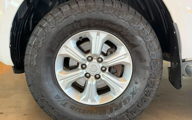 imagem-https://www.socarrao.com.br/sc-vehicle-images-prod/3967591/1789823972314-V2hhdHNBcHAgSW1hZ2UgMjAyNi0wOC0wNiBhdCAxMS4xMS4xNCAoNCkuanBlZw.jpeg