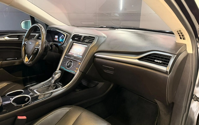 imagem-https://www.socarrao.com.br/sc-vehicle-images-prod/3967592/1789823983743-003_34d7237cc46fdf4d43f0c44fb3c72635.jpg