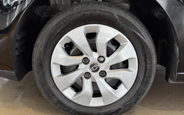 imagem-https://www.socarrao.com.br/sc-vehicle-images-prod/3967616/1789824259062-ODE4NTQyNl8xMF9CX2YzNWFmNDVlMjIuanBlZw.jpeg