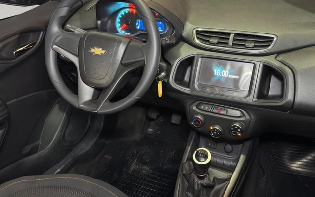 imagem-https://www.socarrao.com.br/sc-vehicle-images-prod/3967616/1789824259685-ODE4NTQyNl8xOF9CX2I0Mzc2ZTRlODAuanBlZw.jpeg