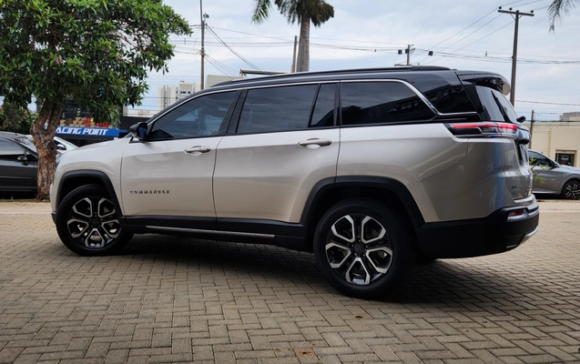 imagem-https://www.socarrao.com.br/sc-vehicle-images-prod/3967646/1789824601896-9f45c6f0-a8dd-49d6-a627-cff819ea243b.jpg