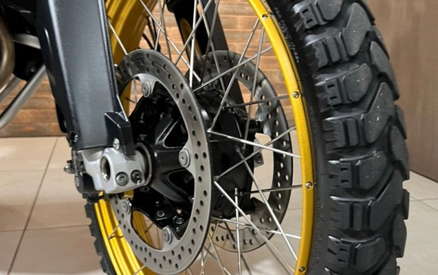 imagem-https://www.socarrao.com.br/sc-vehicle-images-prod/3967657/1789824760899-d3e47bd0ff4740cc80620f4b5fb60fa9_1789824172119.jpg