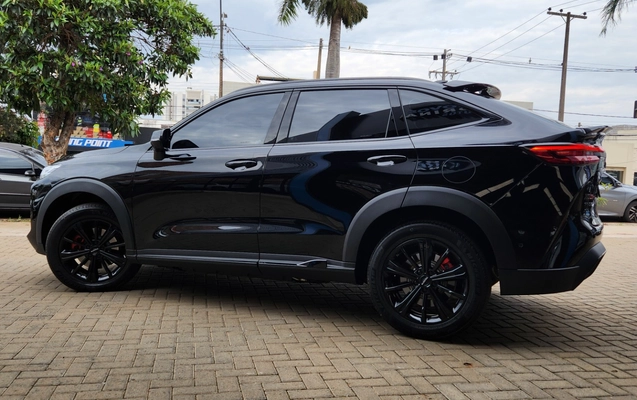 imagem-https://www.socarrao.com.br/sc-vehicle-images-prod/3967660/1789826669135-70661444-b69d-40c6-b232-31d54eda3728.jpg