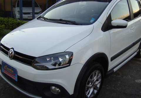Volkswagen Crossfox 2013 Branco — foto 1 de 3