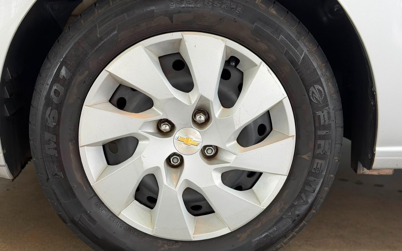 imagem-https://www.socarrao.com.br/sc-vehicle-images-prod/3967681/1789825031756-V2hhdHNBcHAgSW1hZ2UgMjAyNi0wNy0zMSBhdCAxMC4xMi4wOCAoMSkuanBlZw.jpeg