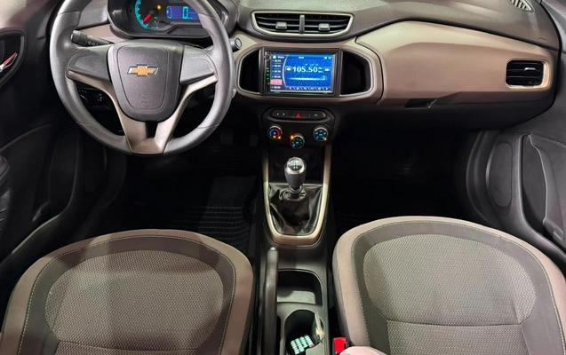 imagem-https://www.socarrao.com.br/sc-vehicle-images-prod/3967681/1789825032345-V2hhdHNBcHAgSW1hZ2UgMjAyNi0wNy0zMSBhdCAxMC4xMi4wOSAoNCkuanBlZw.jpeg