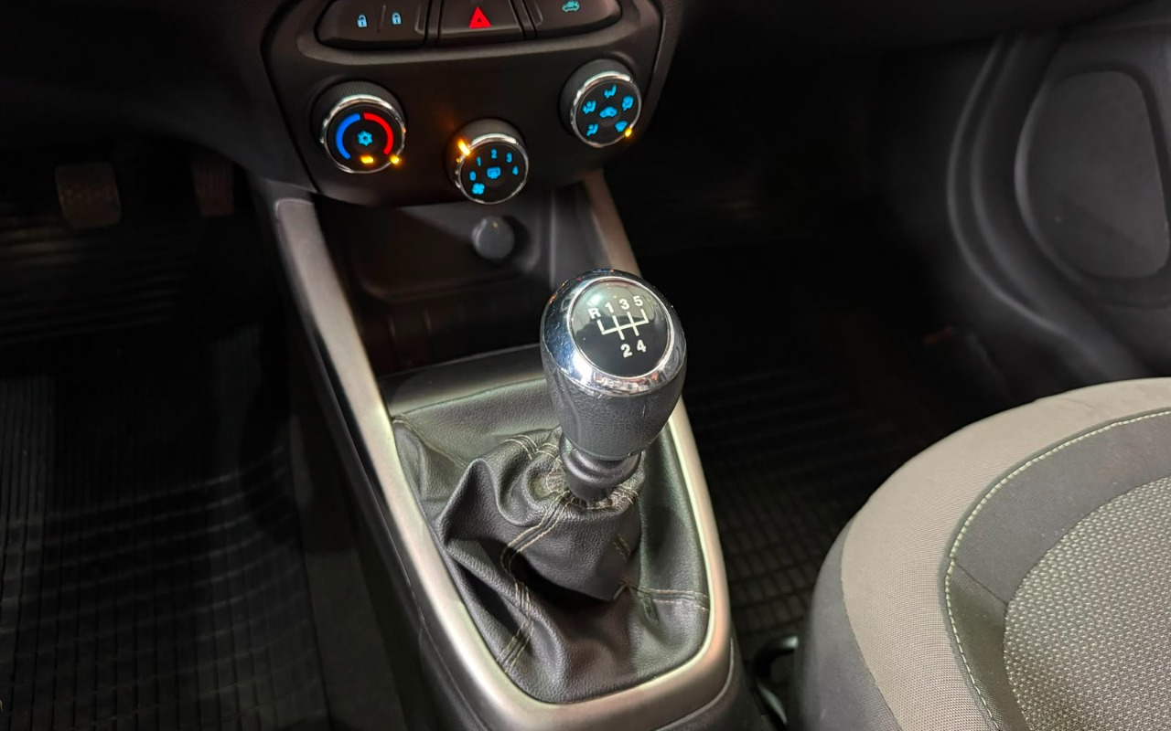 imagem-https://www.socarrao.com.br/sc-vehicle-images-prod/3967681/1789825032412-V2hhdHNBcHAgSW1hZ2UgMjAyNi0wNy0zMSBhdCAxMC4xMi4wOS5qcGVn.jpeg