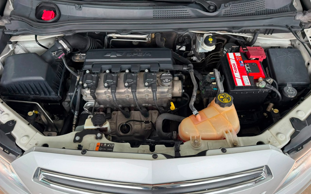 imagem-https://www.socarrao.com.br/sc-vehicle-images-prod/3967681/1789825032506-V2hhdHNBcHAgSW1hZ2UgMjAyNi0wNy0zMSBhdCAxMC4xMi4xMC5qcGVn.jpeg