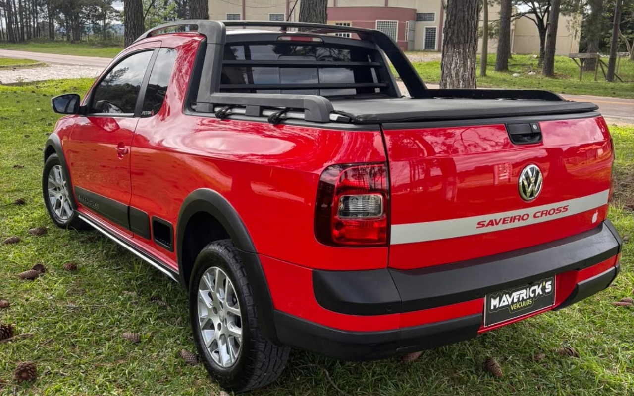 imagem-https://www.socarrao.com.br/sc-vehicle-images-prod/3967699/1789825372289-ODA1OTUzNTM2XzEyMjM1NjczMDUxNjIzMDE1MF8yNDU1MzI4OTM0MTU4NzkxNDQwX24uanBn.jpg