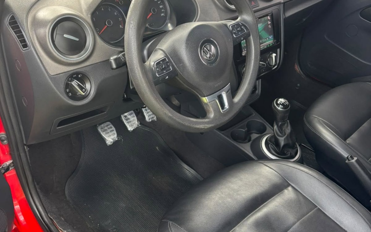 imagem-https://www.socarrao.com.br/sc-vehicle-images-prod/3967699/1789825372488-ODA1OTIzNTY1XzEyMjM1NjczMDMxMjIzMDE1MF81NDYxNTczNTM4OTgxMTgwMjAzX24uanBn.jpg