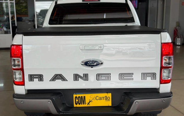 imagem-https://www.socarrao.com.br/sc-vehicle-images-prod/3967750/1789825912196-V2hhdHNBcHAgSW1hZ2UgMjAyNi0wOC0wNiBhdCAxMy41My41MS5qcGVn.jpeg