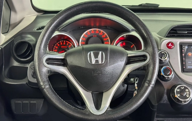 imagem-https://www.socarrao.com.br/sc-vehicle-images-prod/3967754/1789825967369-d6ca2e54-8e76-8b38-6e86-27742603c9a3-whatsappimage2026-08-21at175244jpeg.jpg