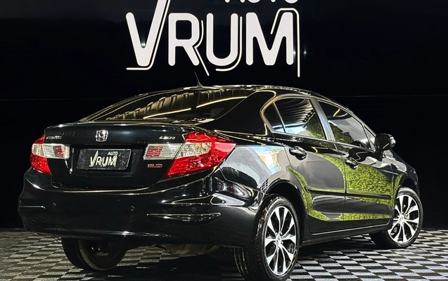 imagem-https://www.socarrao.com.br/sc-vehicle-images-prod/3967756/1789826035441-4_104330.jpg