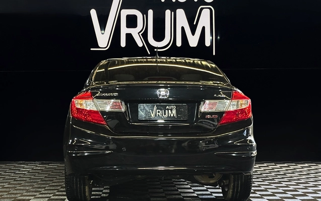 imagem-https://www.socarrao.com.br/sc-vehicle-images-prod/3967756/1789826035443-5_104330.jpg
