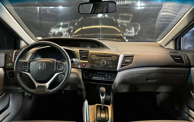 imagem-https://www.socarrao.com.br/sc-vehicle-images-prod/3967756/1789826035449-8_104330.jpg