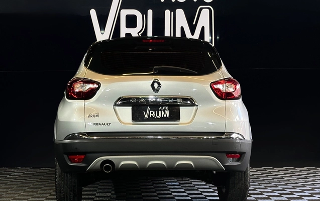 imagem-https://www.socarrao.com.br/sc-vehicle-images-prod/3967758/1789826073821-5_104630.jpg