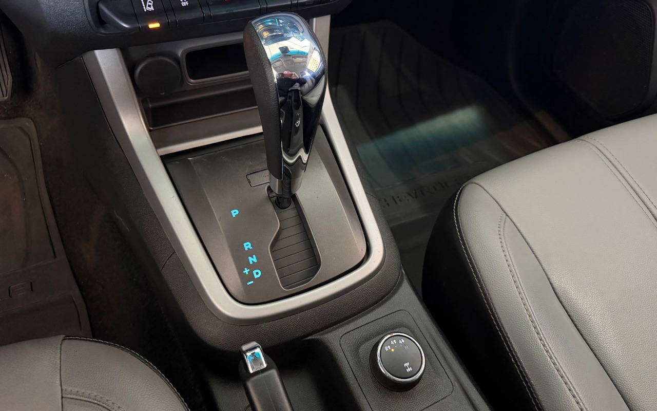 imagem-https://www.socarrao.com.br/sc-vehicle-images-prod/3967759/1789826075757-V2hhdHNBcHAgSW1hZ2UgMjAyNi0wOC0yNyBhdCAwOS41OC4zOCAoMSkuanBlZw.jpeg