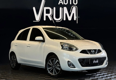Nissan MARCH 2018 Branco — foto 1 de 3