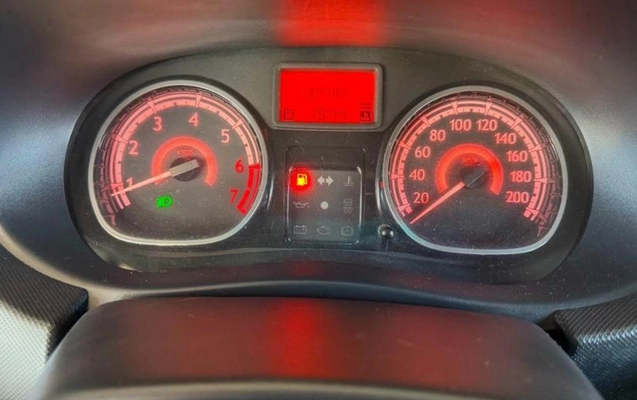 imagem-https://www.socarrao.com.br/sc-vehicle-images-prod/3967777/1789826246528-ODIxNDkxNV84X0JfYjQ0OGFmZDY3MC5qcGVn.jpeg